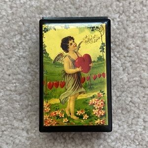 💕 Vintage Victorian Angel trinket box with hearts 💕